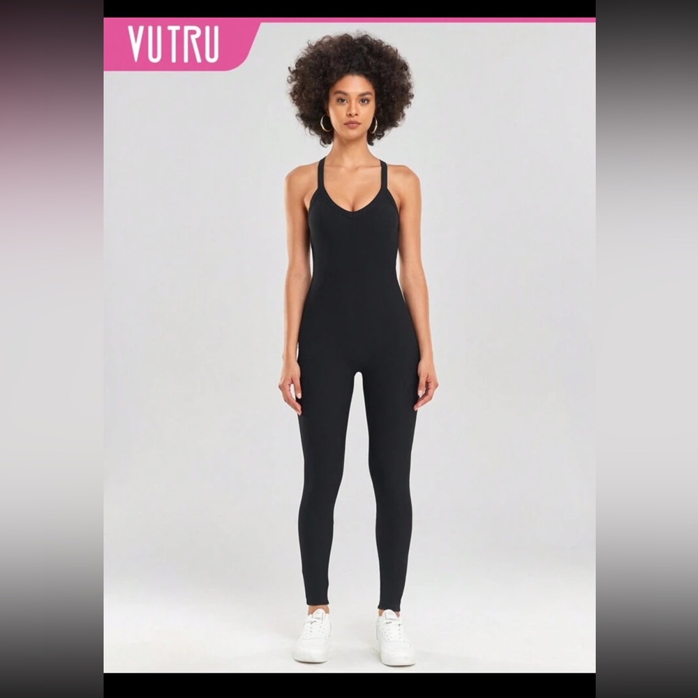 Women’s sport jumpsuit